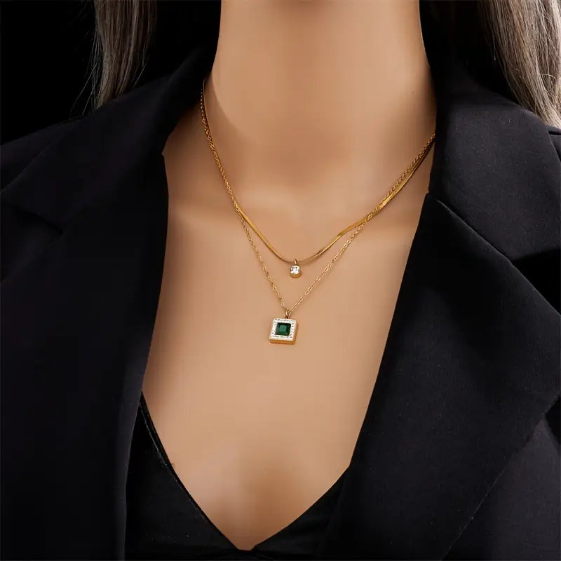 Klára Emerald Necklace