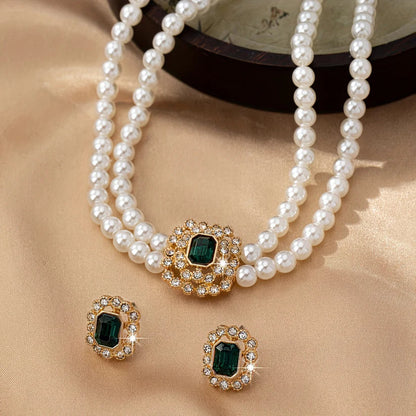 Elvira Pearl & Emerald Necklace