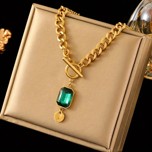 Tereza Emerald Necklace