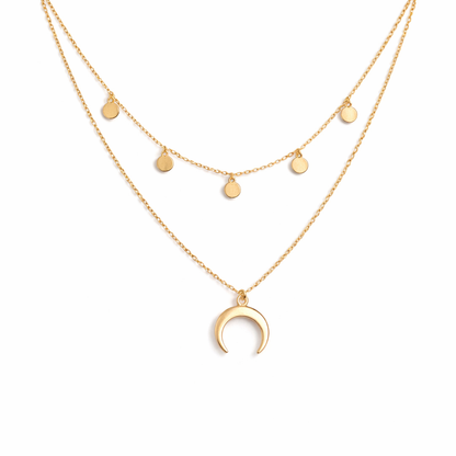 Luna | Elegant Gold Necklace with Delicate Moon Design