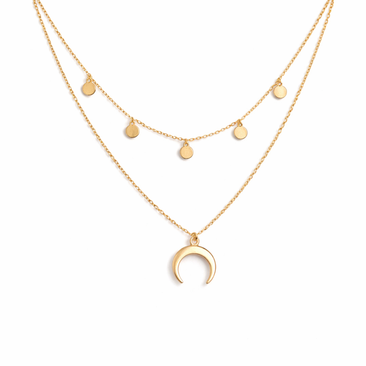 Luna | Elegant Gold Necklace with Delicate Moon Design