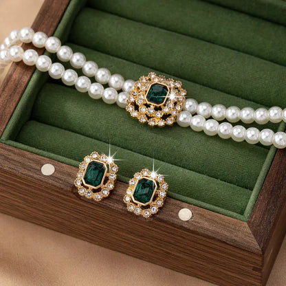 Elvira Pearl & Emerald Necklace
