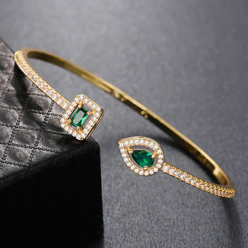 Klára Emerald Bracelet