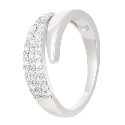 Éloïse – Ring with Timeless Sparkle