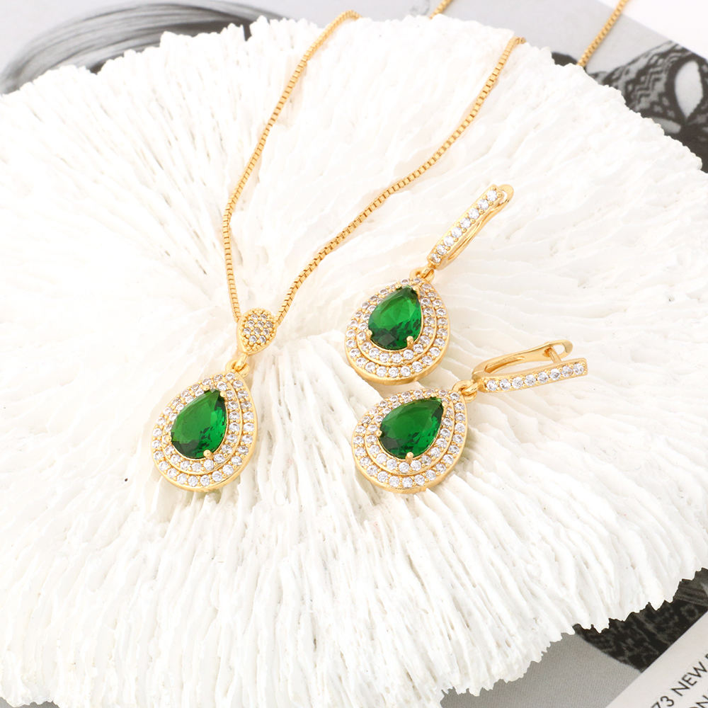 ELINA Necklace & Earrings Set
