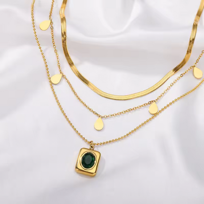 Leona Emerald Necklace