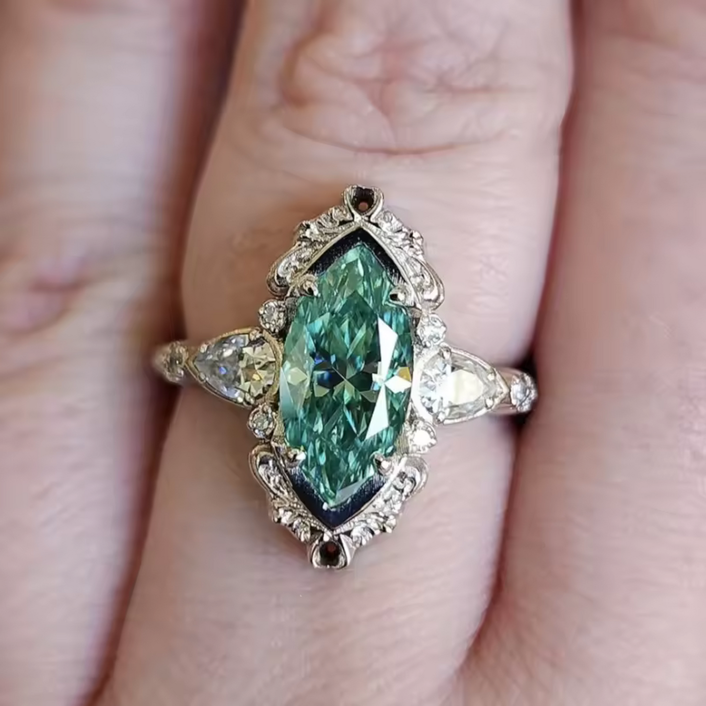 Helena Emerald Ring