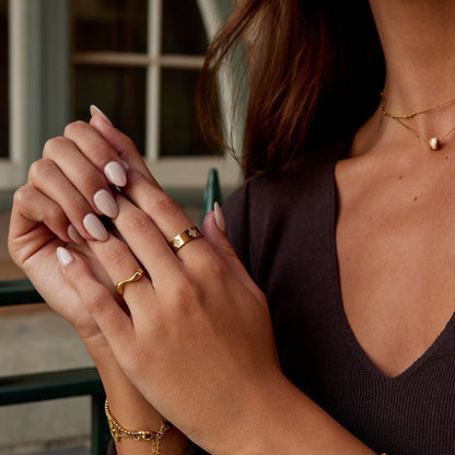Crystal Clover Ring